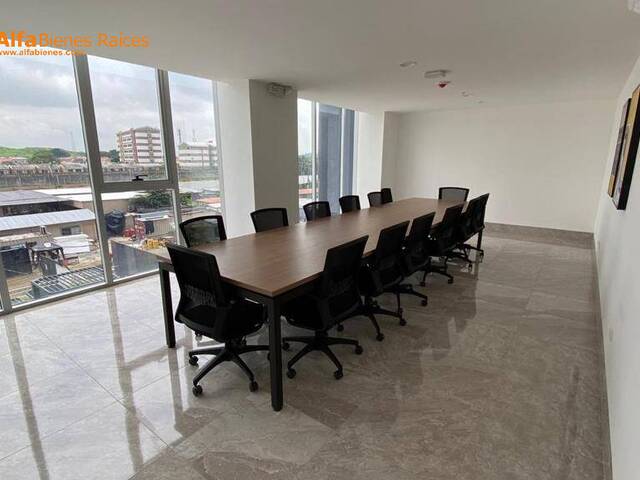 #4366 - Oficinas para Venta en Samborondón - G