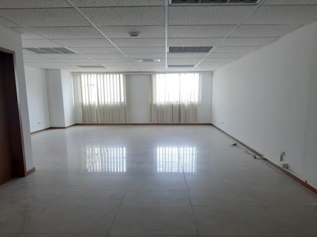 #3980 - Oficinas para Venta en Guayaquil - G