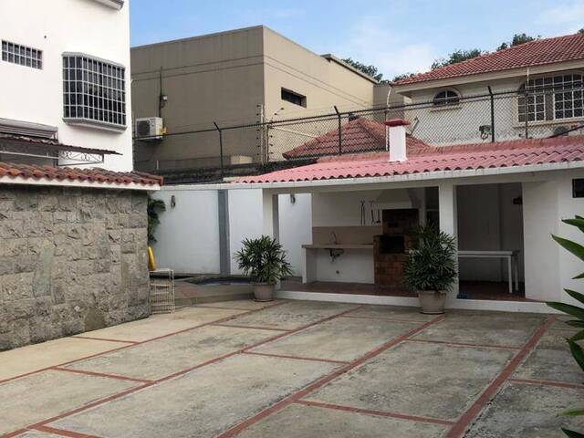#4097 - Oficinas para Venta en Guayaquil - G - 2