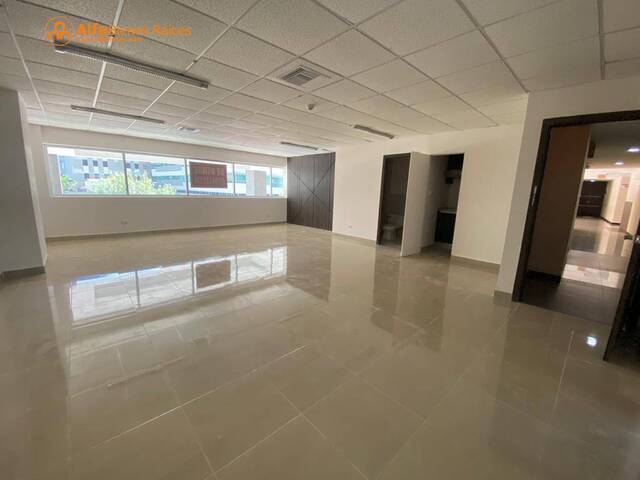 Oficinas para Venta en Guayaquil - 2