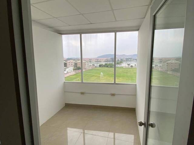 Oficinas para Alquiler en Daule - 4