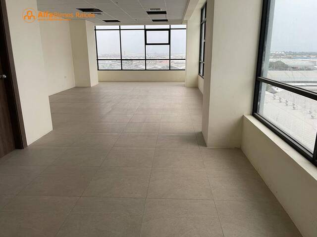 Venta/Alquiler Oficina 70.56m2- Edificio Moderno - Durán, Gu
