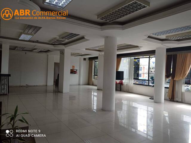 EN ALQUILER LOCAL IDEAL PARA OFICINAS 250M2 - SAUCES- NORTE