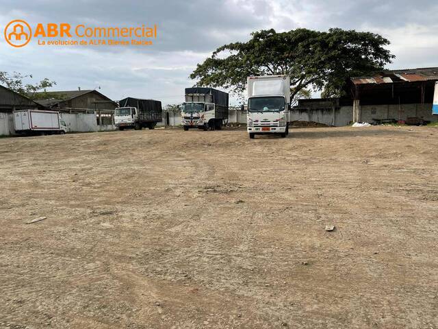 EN ALQUILER TERRENO 10.000 M2- KM 7 VIA A DAULE