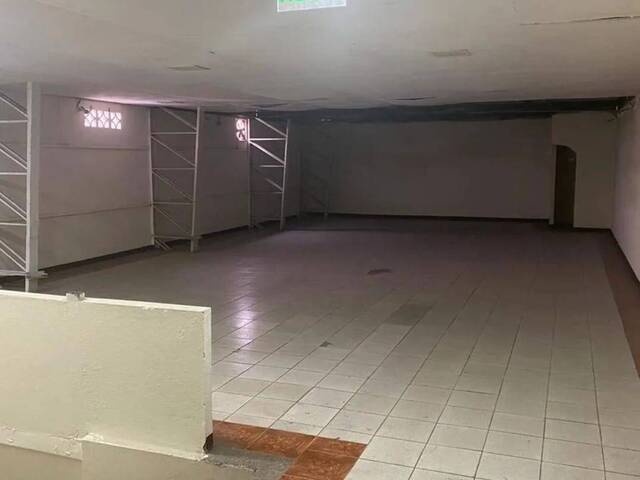 EN VENTA PROPIEDAD COMERCIAL 711.86 M2 -KM 6.5 VÍA A DAULE-