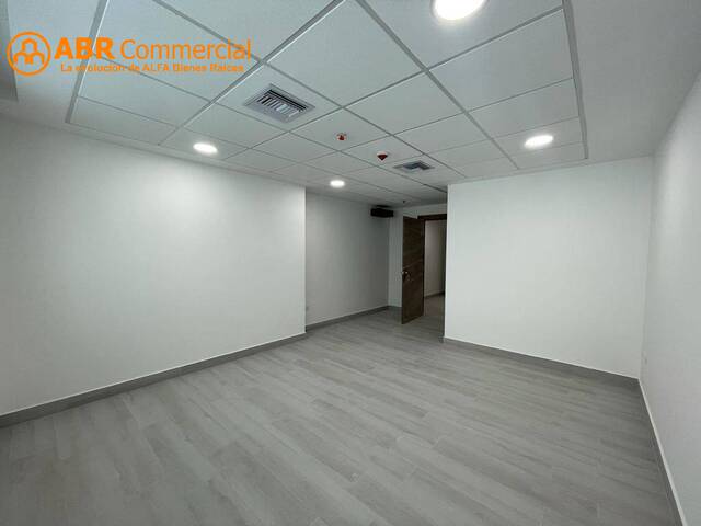 #4661 - Oficinas para Venta en Samborondón - G