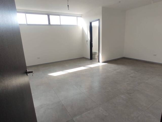 #4604 - Oficinas para Venta en Guayaquil - G