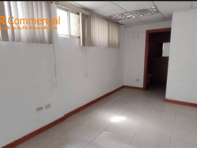 #4588 - Oficinas para Venta en Guayaquil - G