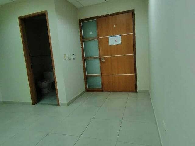 #4790 - Oficinas para Venta en Guayaquil - G
