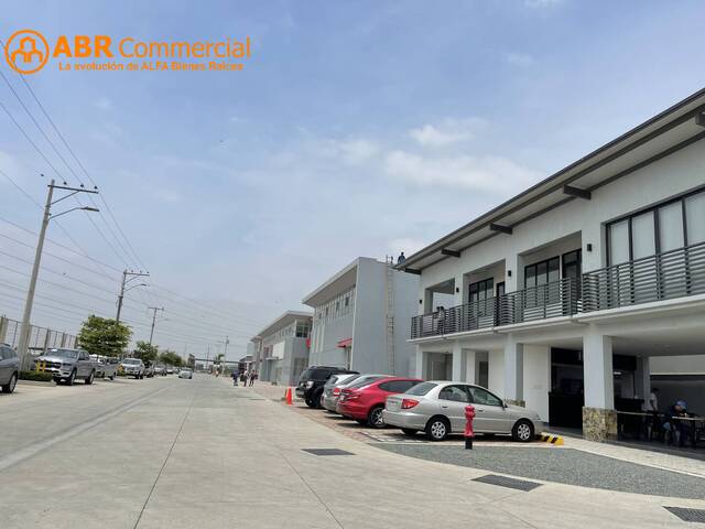 #4674 - Bodegas para Venta en Samborondón - G