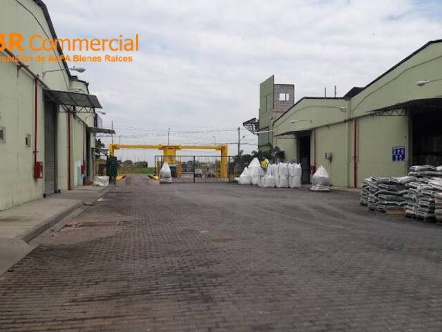 #4800 - Bodegas para Alquiler en Durán - G - 3