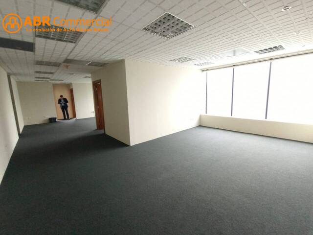 #4899 - Oficinas para Alquiler en Guayaquil - G - 2