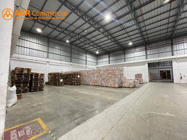 Bodega en alquiler 960m2 -  Dentro de complejo Vía a Daule