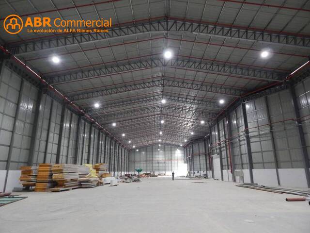 Alquiler bodega 7000m2- Complejo industrial-Logístico Vía a