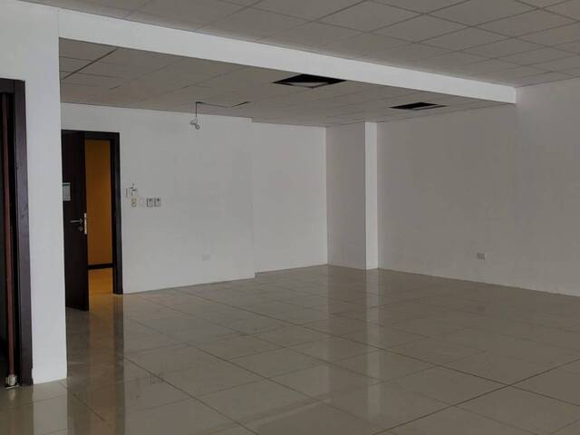 #5209 - Oficinas para Alquiler en Samborondón - G