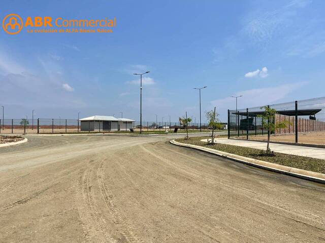 Terrenos en venta 744m²- Ideal para Ofibodegas -Vía Durán Bo