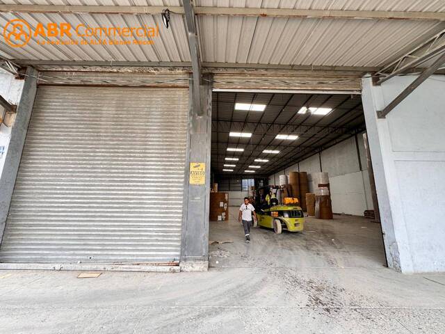 #2044 - Bodegas para Alquiler en Guayaquil - G