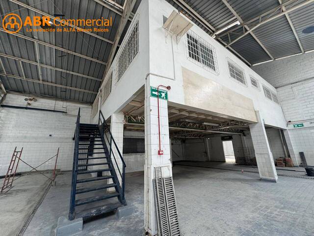 #4325 - Bodegas para Alquiler en Guayaquil - G