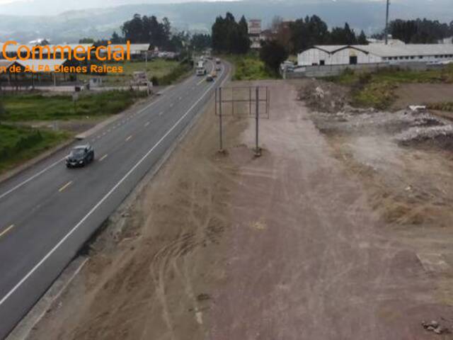 Terrenos Industriales para Venta en Quito - 5