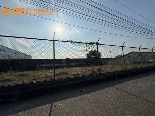 Venta en Vía a Daule - Guayaquil