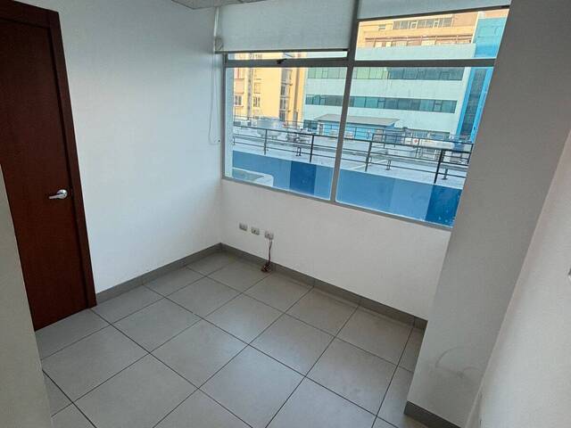 #6047 - Oficinas para Alquiler en Guayaquil - G - 2