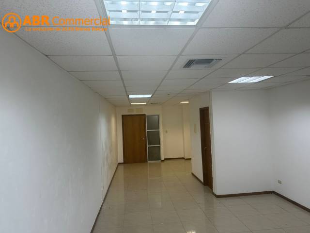 #5895 - Oficinas para Alquiler en Guayaquil - G - 3