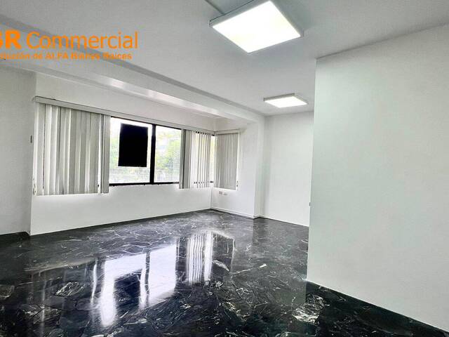 #4518 - Oficinas para Alquiler en Guayaquil - G