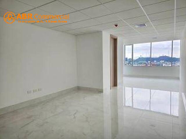 Oficinas para Venta en Guayaquil - 4