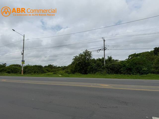 #5993 - Terrenos Industriales para Venta en Lomas De Sargentillo - G - 2