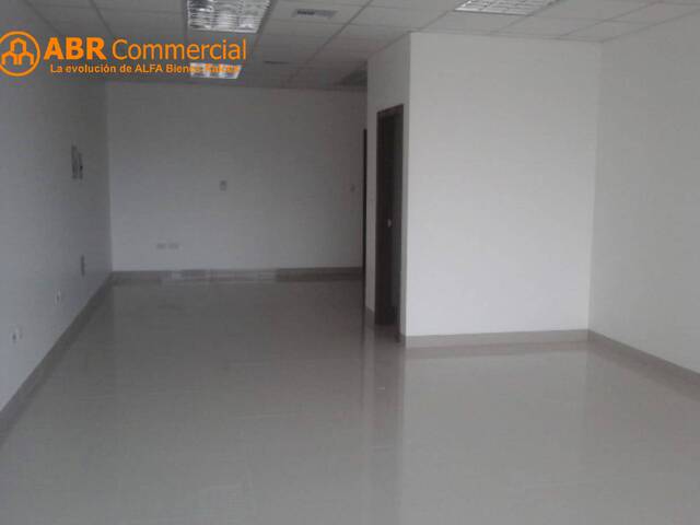 #4935 - Oficinas para Venta en Daule - G - 3