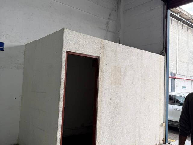 Bodegas para Venta en Guayaquil - 5