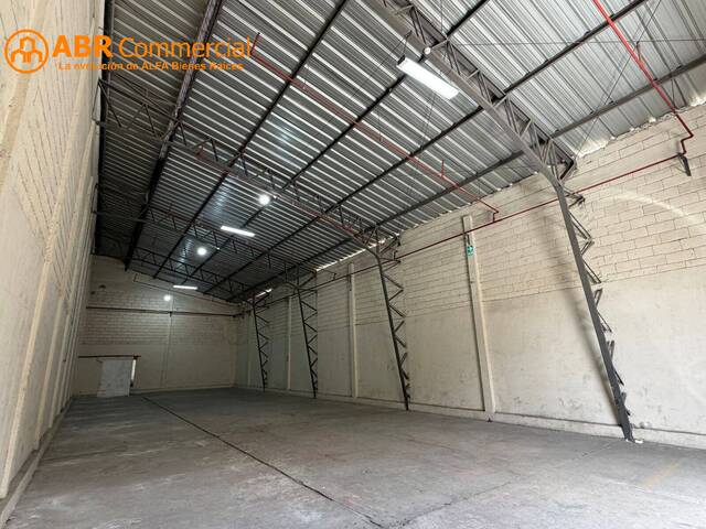 #3964 - Bodegas para Alquiler en Guayaquil - G
