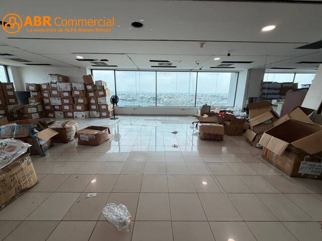 Venta en AV. FRANCISCO DE ORELLANA - Guayaquil