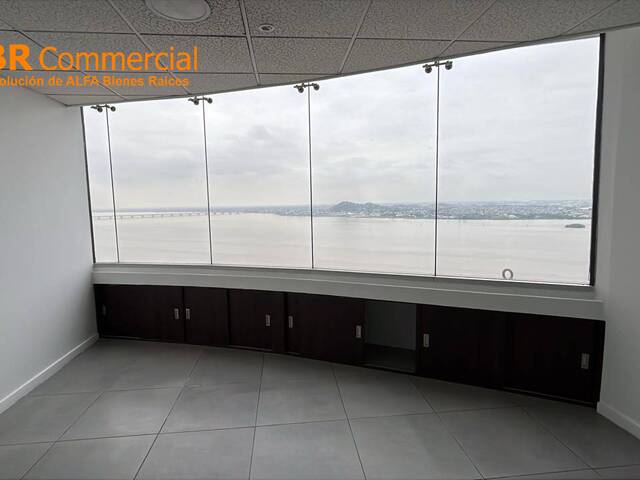 Alquiler en Puerto Santa Ana - Guayaquil