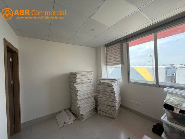 #6398 - Bodegas para Venta en Samborondón - G - 3