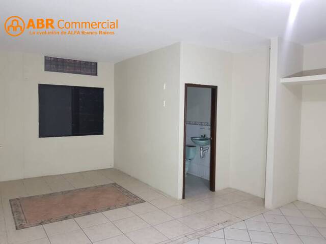 #4531 - Casa para Venta en Guayaquil - G - 2