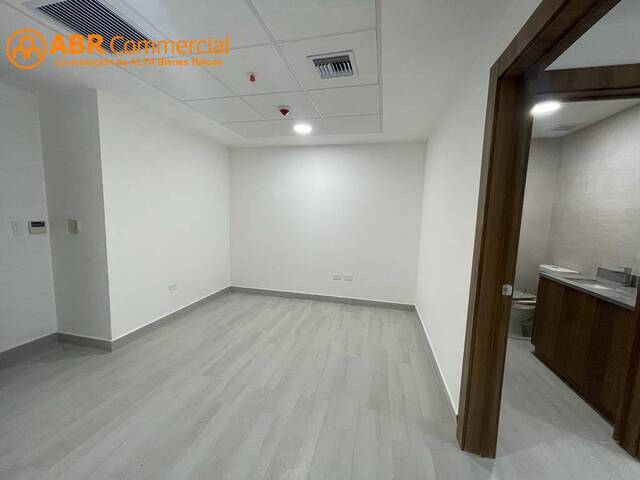 #4666 - Oficinas para Venta en Samborondón - G