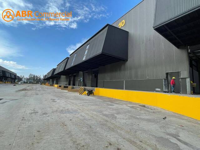 #4911 - Bodegas para Alquiler en Quito - P - 2