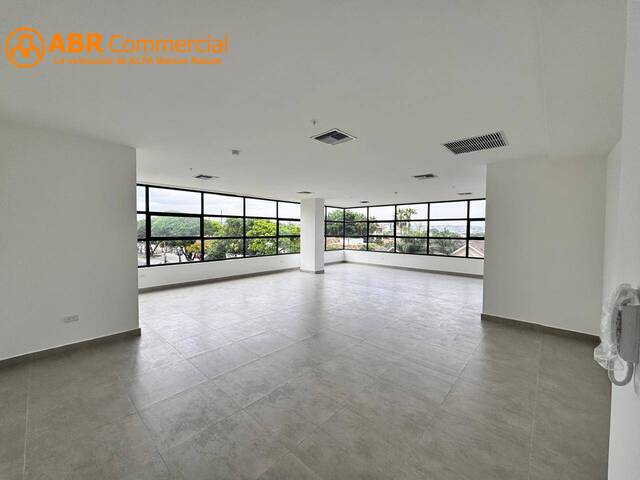 #5842 - Oficinas para Venta en Guayaquil - G - 2