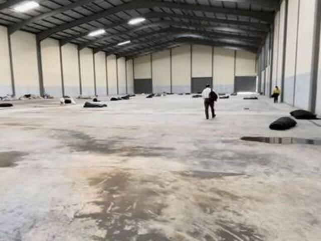 #6040 - Bodegas para Alquiler en Durán - G - 2