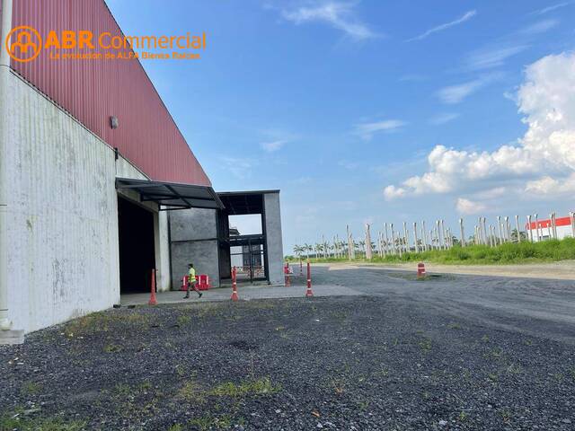 Venta en Vía Durán Tambo - Durán