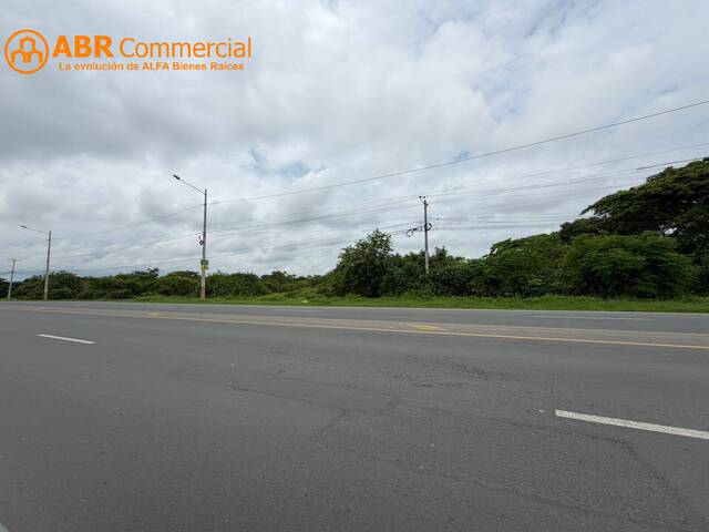 #6376 - Terrenos Industriales para Venta en Lomas De Sargentillo - G - 3